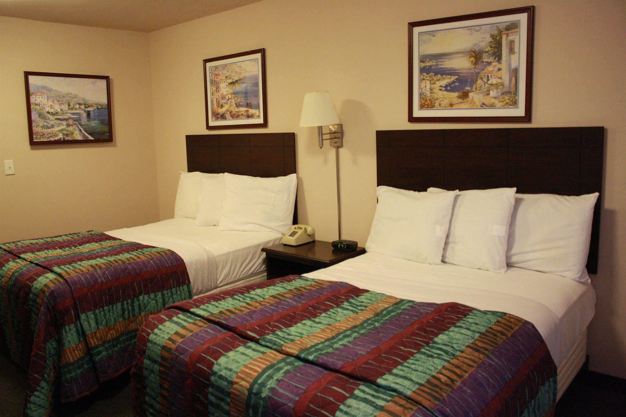 Intown Suites Extended Stay Newport News Va - City Center Kamer foto